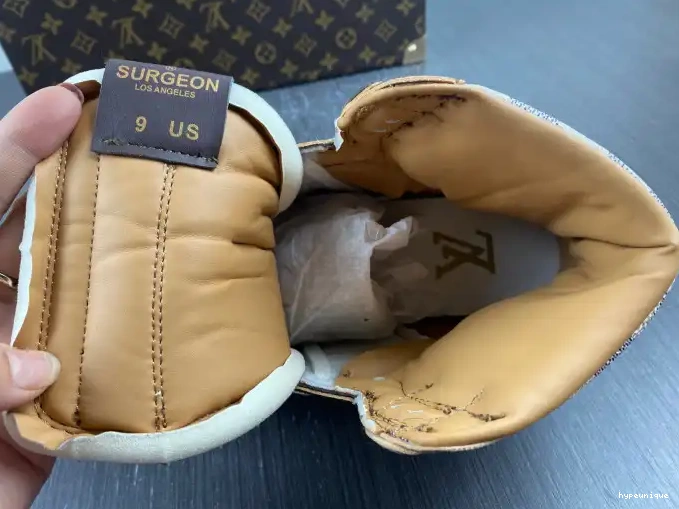 HYPE x 1 Jordan OFF-WHITE Air LV 0513